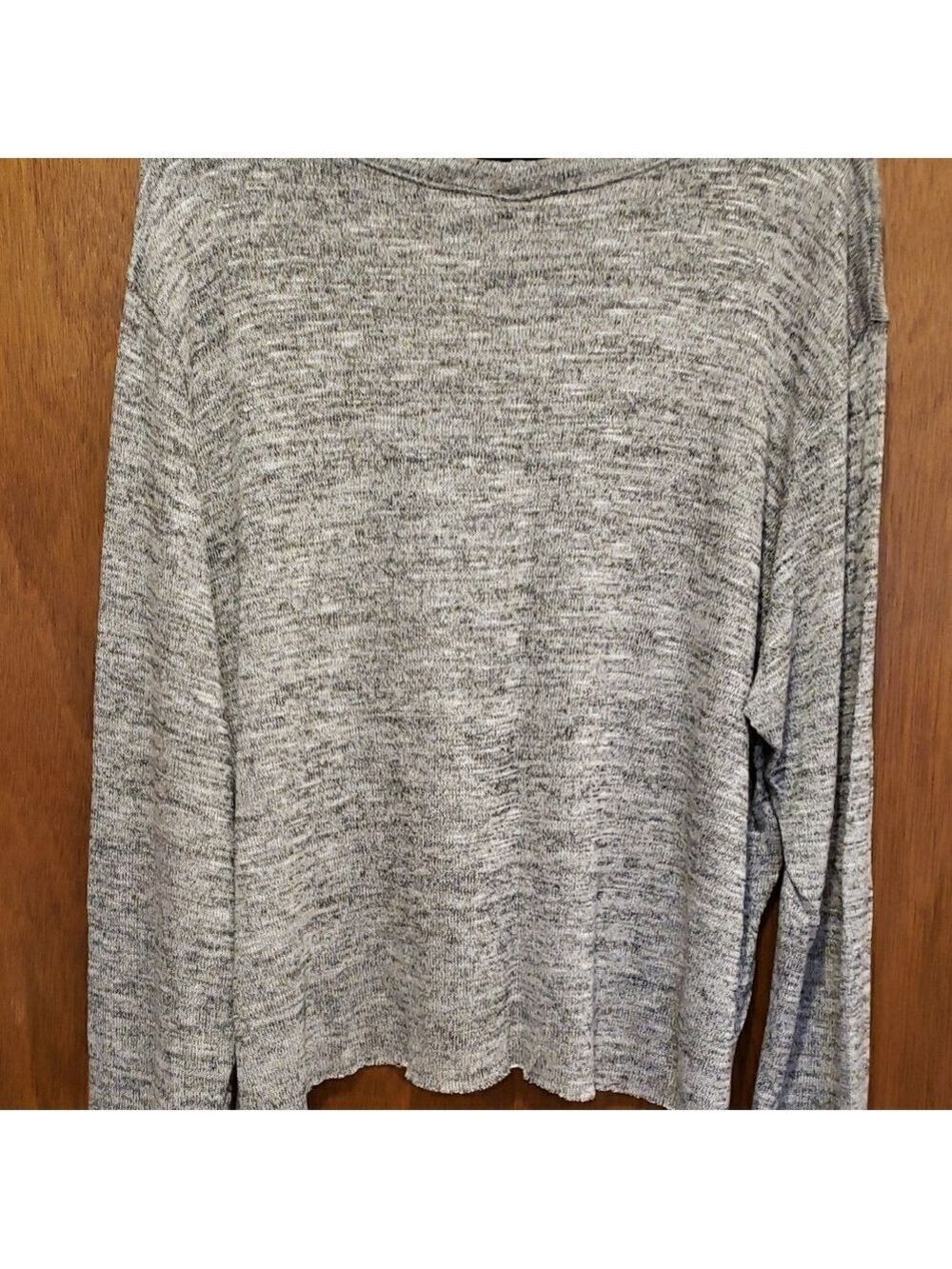 Agnes & Dora Gray Crew Neck Sweater - Picture 6 of 9